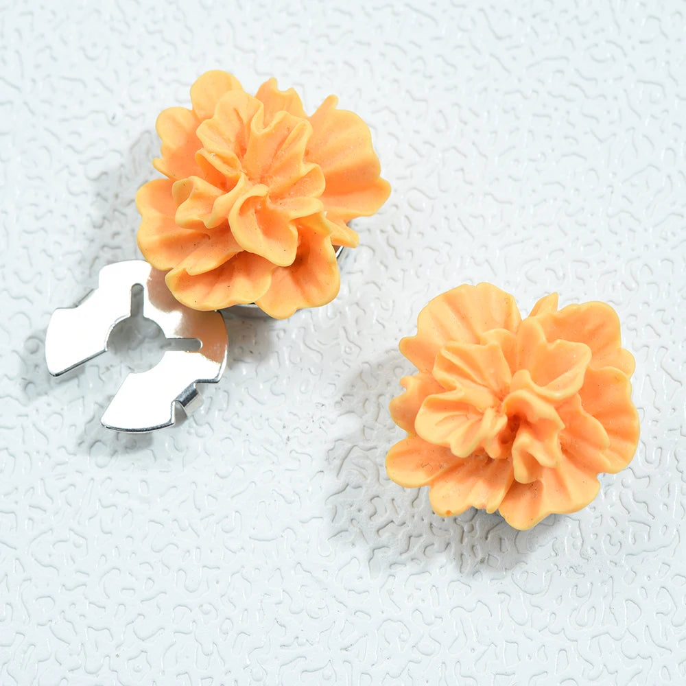 ICEYY Elegant Women's Shirts Cufflinks  Clusterflower Button Covers Set Womens Shirt Cufflinks for Tux Shirt Decoration